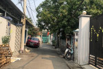 Cần bán gấp căn nhà cấp 4 gần cầu vượt Linh Xuân,Thủ Đức diện tích 113m2,giá rẻ có ưu đãi.