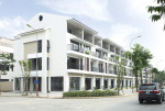 Bán căn shophour dự án Sunny Garden City với giá chỉ 3 tỉ diện tích 100m2 sổ đỏ chính chủ