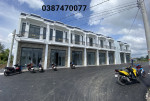 Chính chủ bán nhà phố 80m2/1 tỷ 6. Bank hổ trợ 50%. Đối diện KCN Cầu Tràm