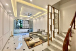 Bán nhà phố Trương Định, 30m x 5 ,3 nhà ra phố, Giá rẻ bất ngờ