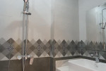 Cần bán gấp căn nhà xây mới siêu đẹp tại phố Ỷ La.đường ô tô chánh chỉ 15m.34m2 x 4 tầng