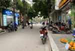 Hiếm, đất mặt ngõ 28 Xuân La (chợ Xuân La) oto dừng đỗ. mặt tiền lớn, nở hậu. 135m2 MT 9m 35 tỷ