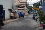 Chủ chuyển công tác nên cần bán ngôi nhà 2 lầu thổ cư 90m2 giá chỉ 8 tỷ