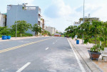 Sang tên ngay lô mặt tiền Nguyễn Văn Tạo,Nhà Bè 5x18m có SHR ngay hồ bơi giá chỉ 2.4 tỷ.