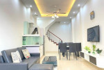 NHỈNH 4 TỶ, PHỐ PHAN ĐÌNH GIÓT, SIÊU ĐẸP, DT: 47M, MT 4M, LH: 0825920555.